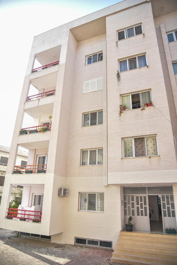Flowers Apartments ゴーレム エクステリア 写真